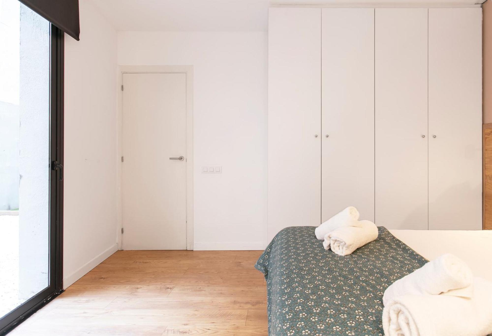 Chic And Modern In Gracia Appartement