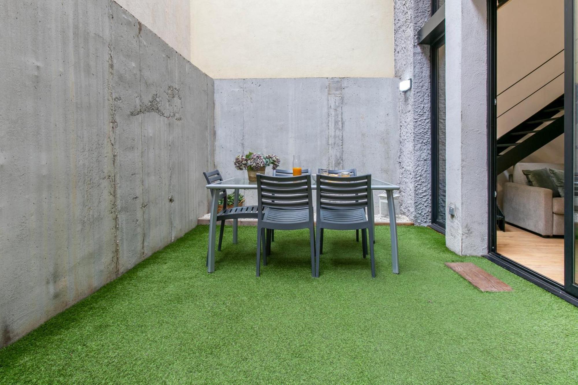 Chic And Modern In Gracia Appartement