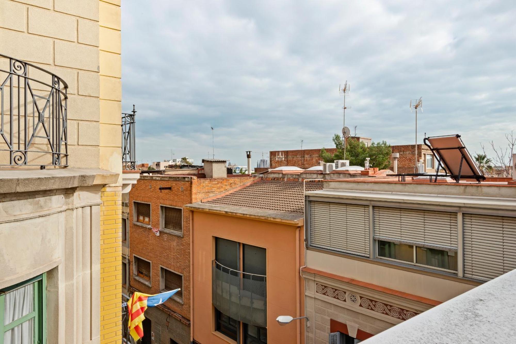 Chic And Modern In Gracia Appartement