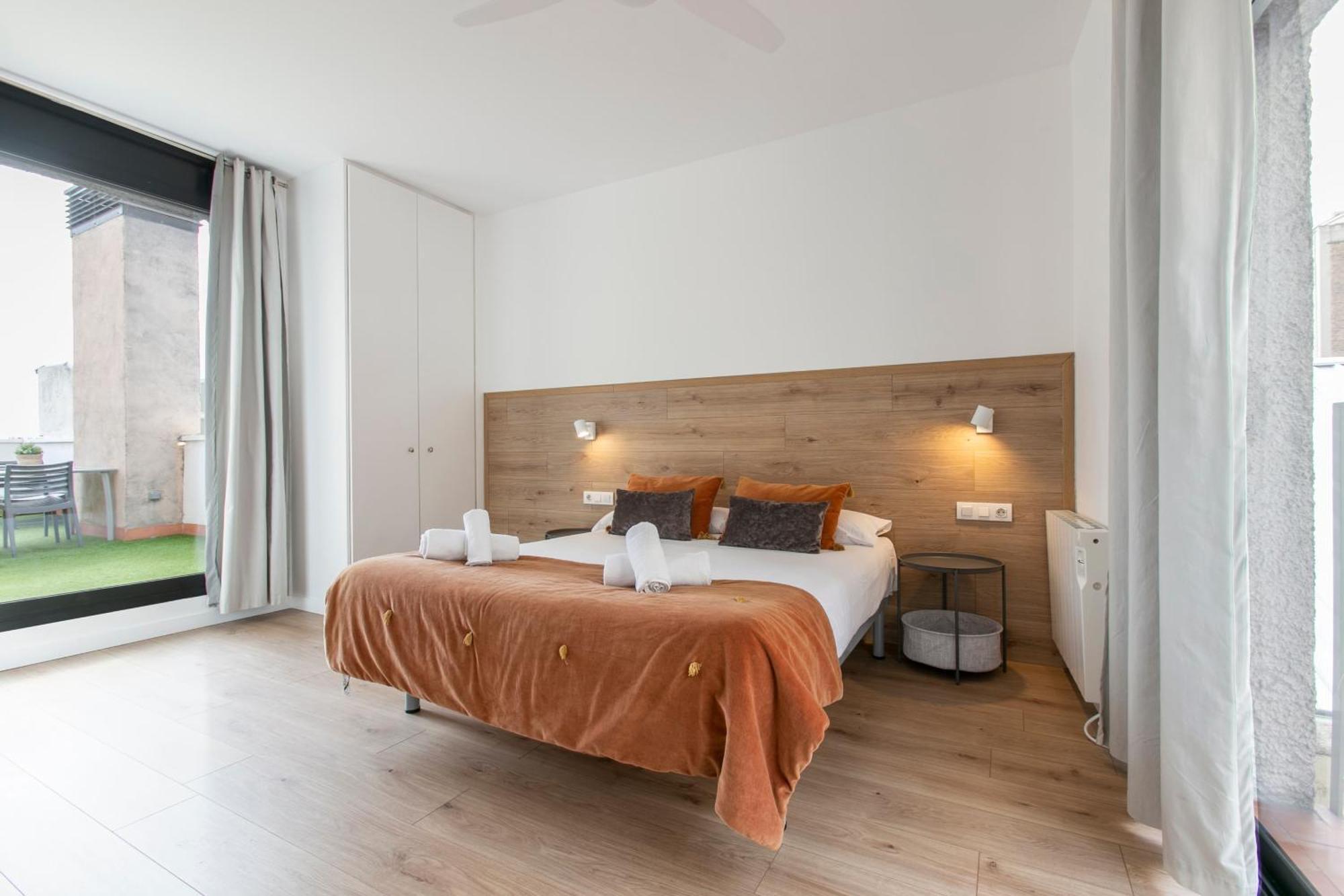 Chic And Modern In Gracia Appartement *
